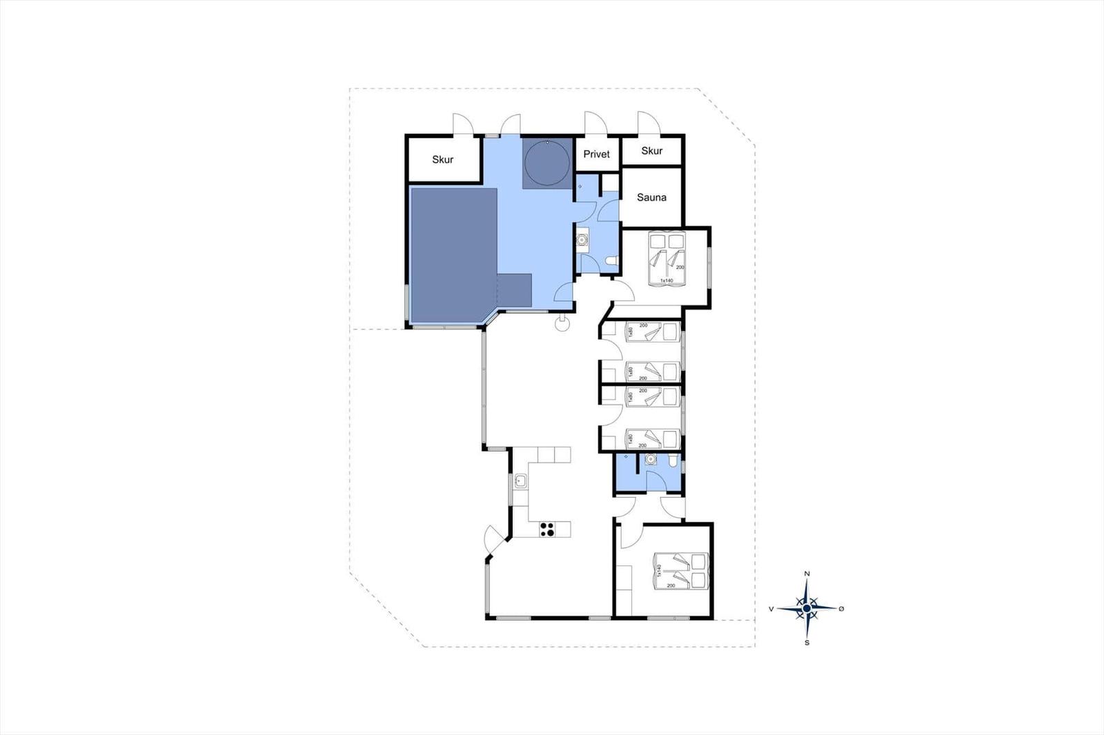 Pläne einer Ferienwohnung mit Sauna, Schlafzimmern und Küche.