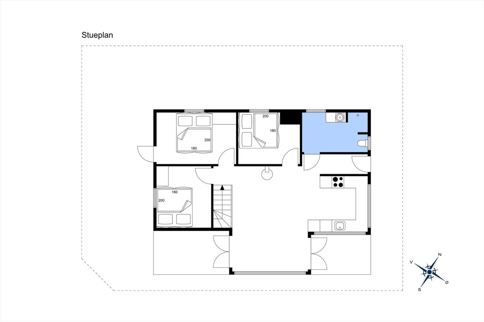 Floor plan shows three bedrooms, kitchen, bathroom, and staircase.