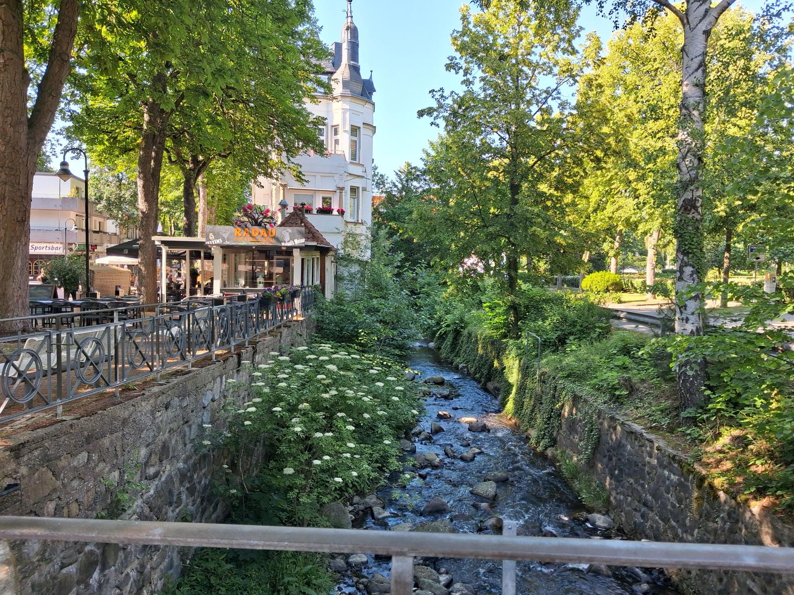 Die Radau... der Fluss der durch die gesamte Stadt geht....
Radau-Grill... preiswerte Speisen