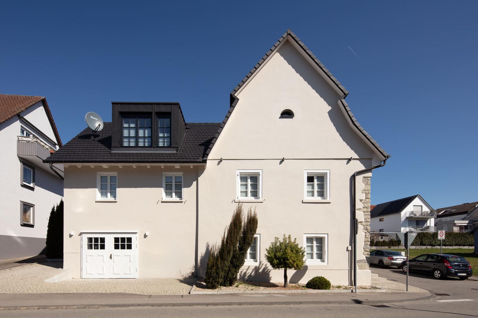 Haus und Außenbereich...