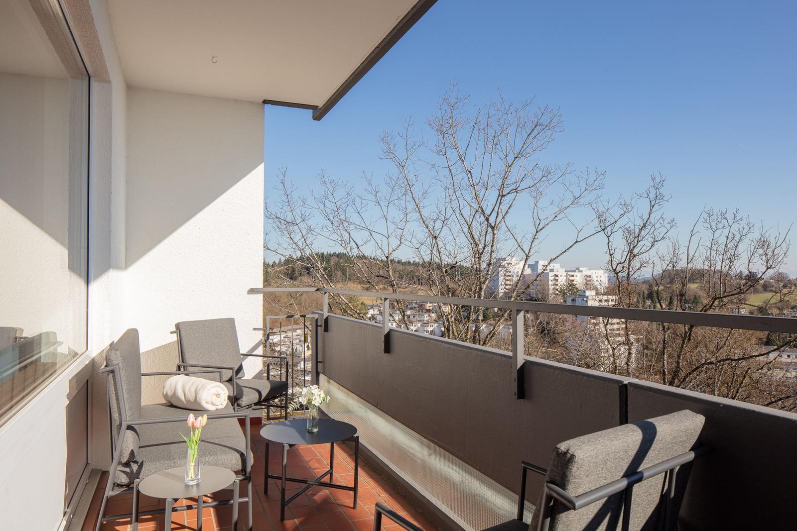 Balkon...