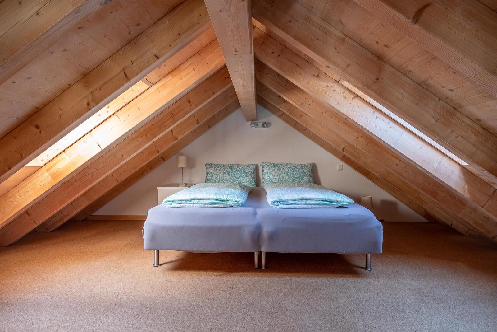 Schlafzimmer Empore...