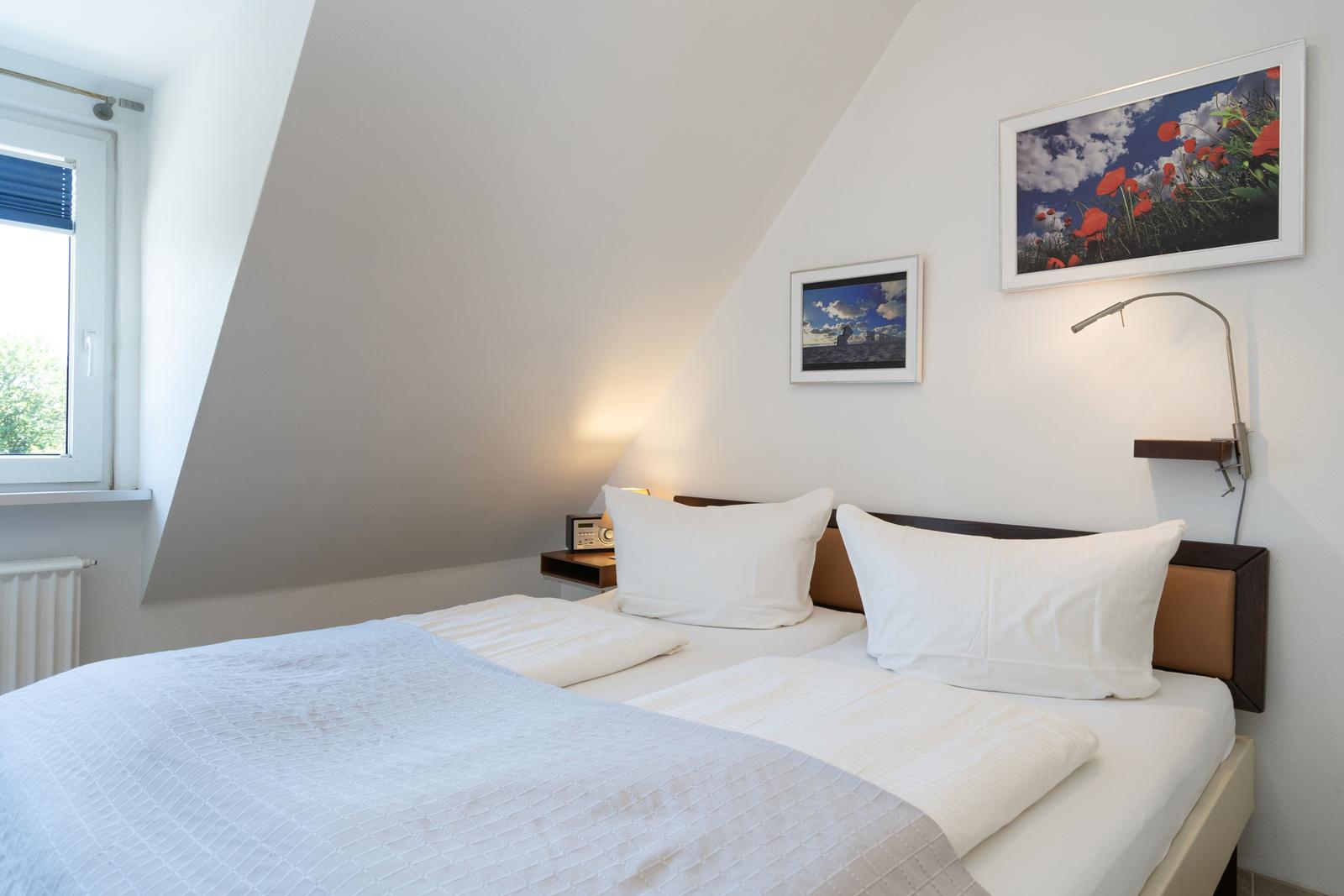Doppelschlafzimmer (180x200 cm)