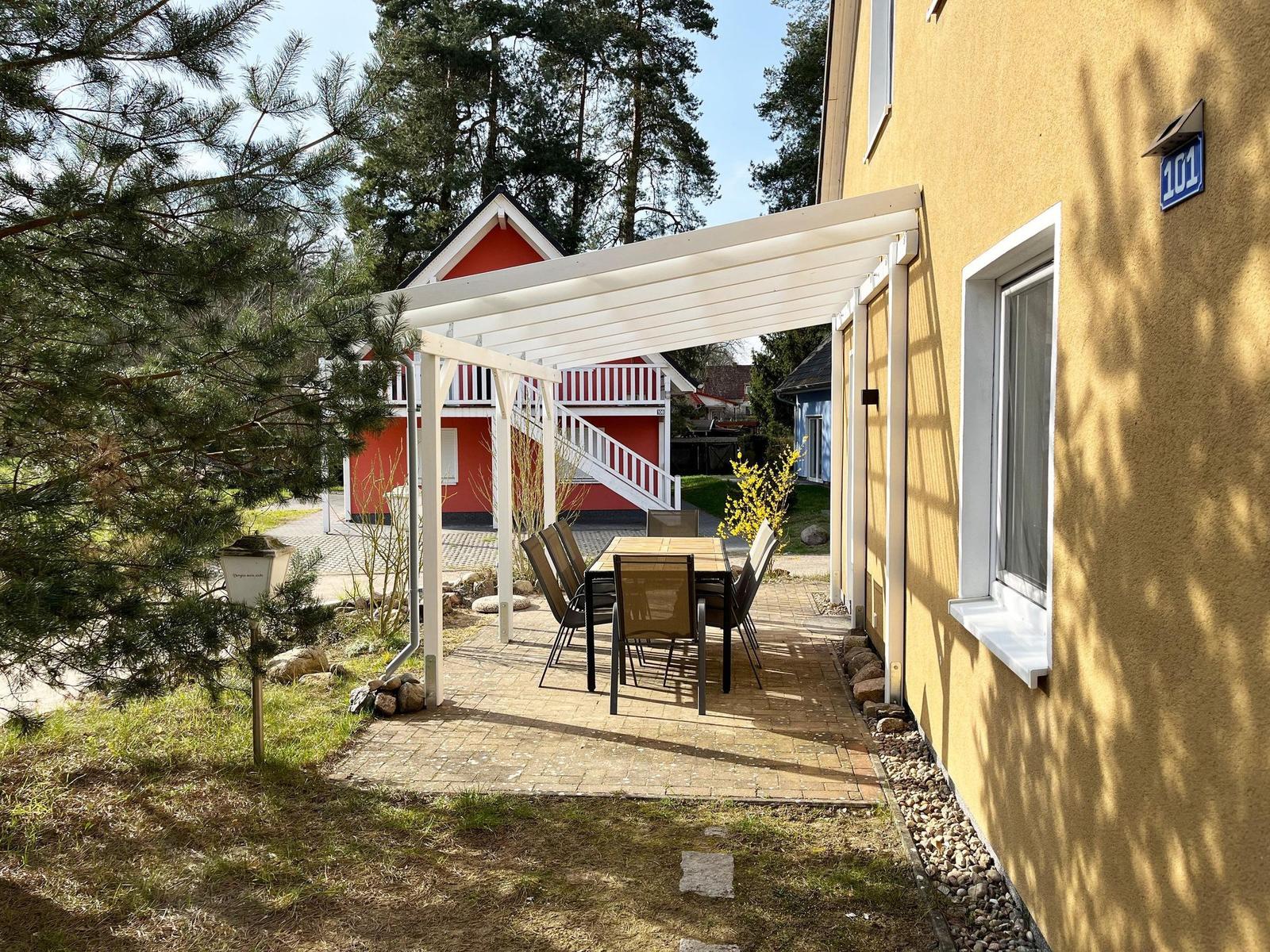 "Strandhaus" Unter den Kiefern 101-1