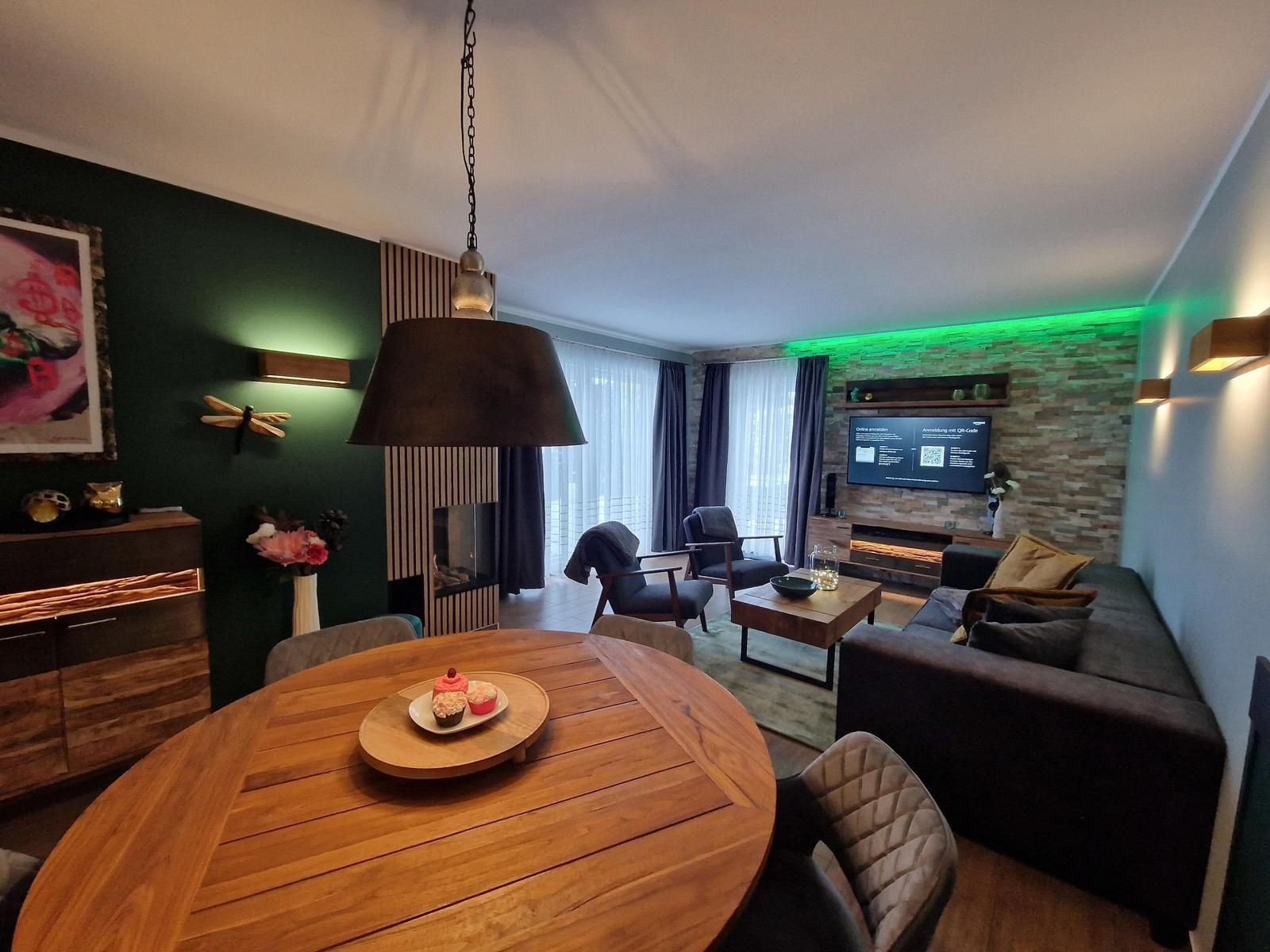 Green Eagle Lodge-1