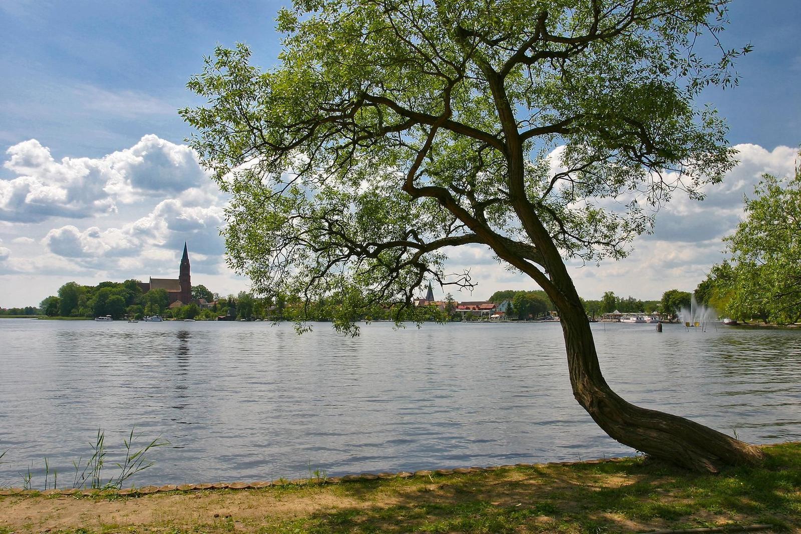 Am Hafen/3-7