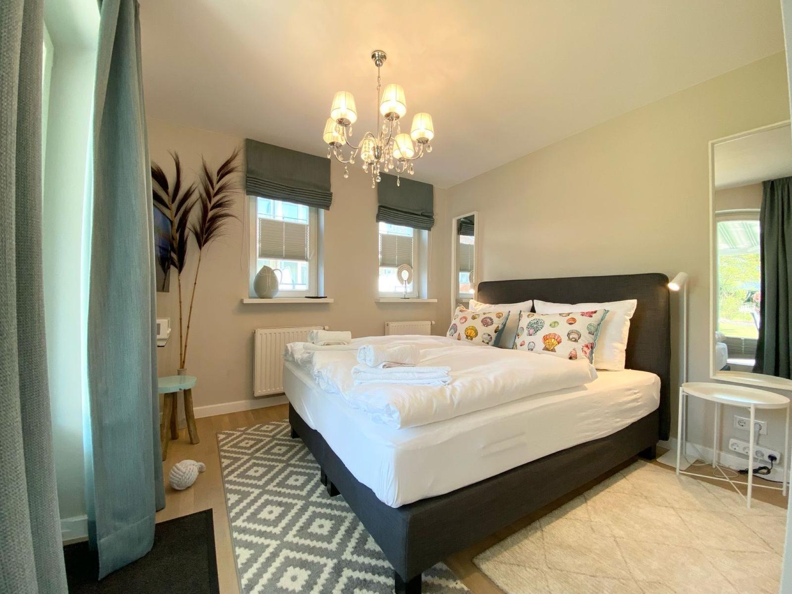 Schlafzimmer 1 EG 160m x 200m