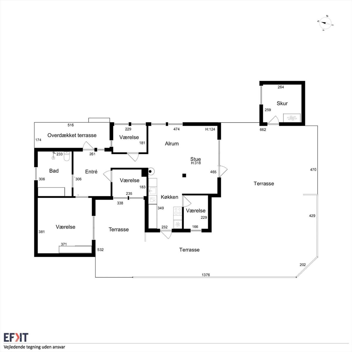 Wohnung mit drei Schlafzimmern, Küche, Bad und mehreren Terrassen.