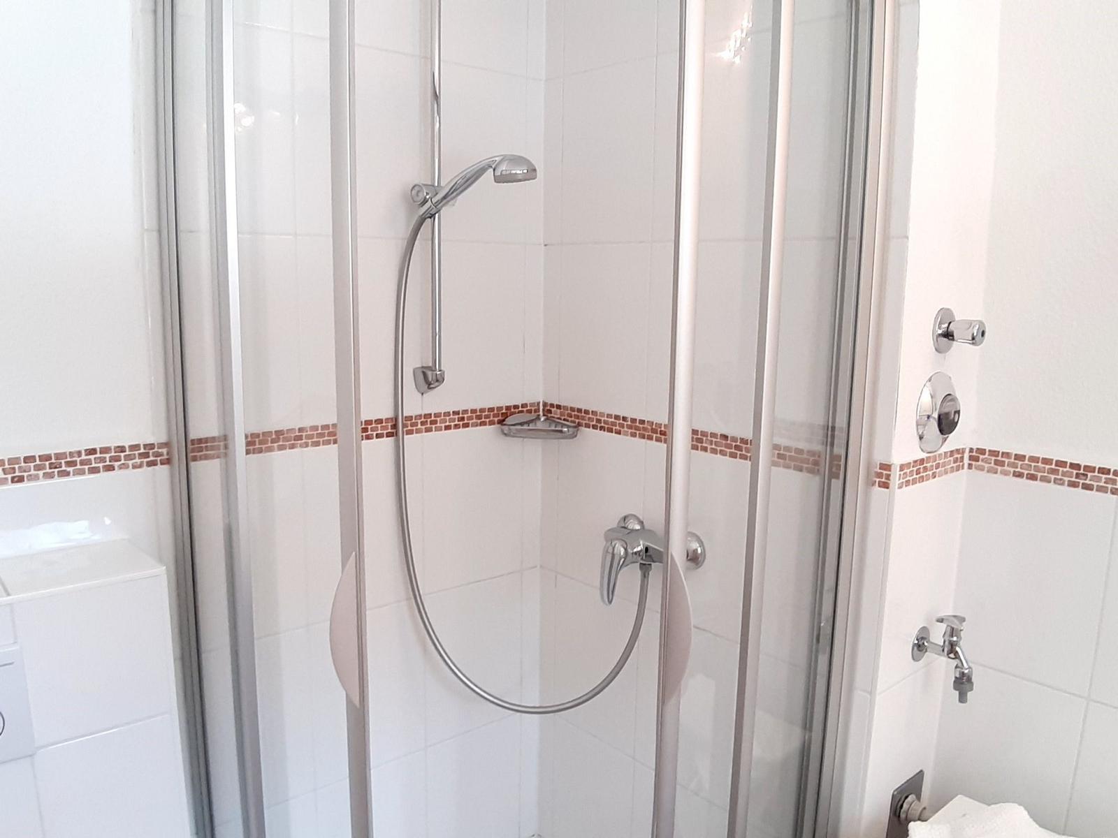 Dusche / WC
