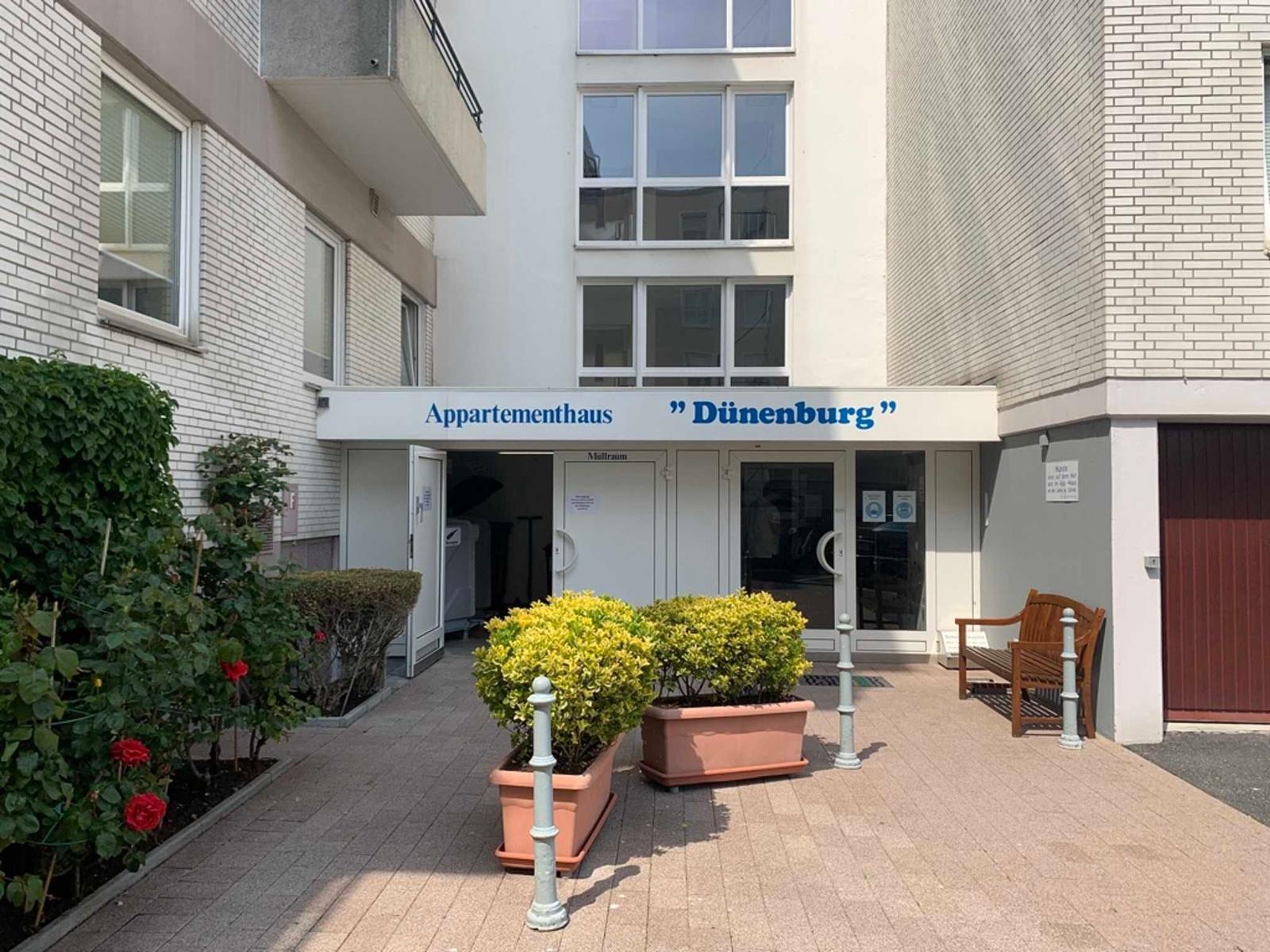 Exterior View of the Dünenburg Apartment Building