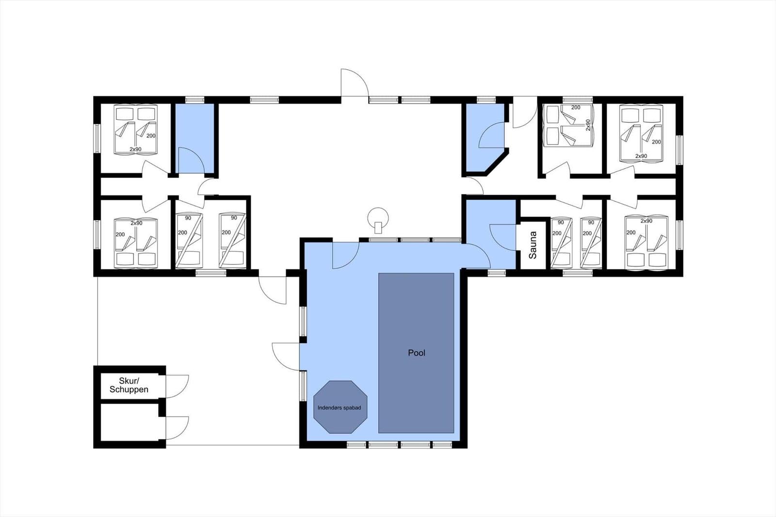 Ferienhausplan mit Pool, Sauna und mehreren Schlafzimmern.