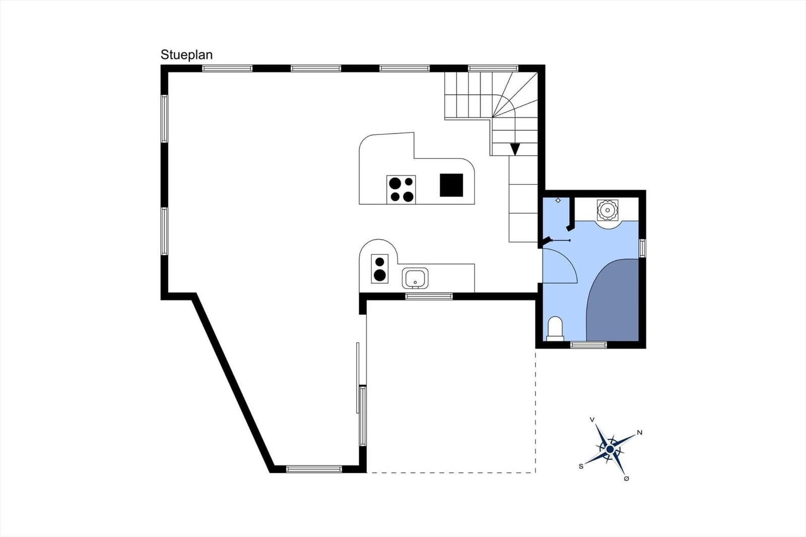 Stueplan zeigt Küche, Bad und Schlafzimmer mit Treppe nach oben.