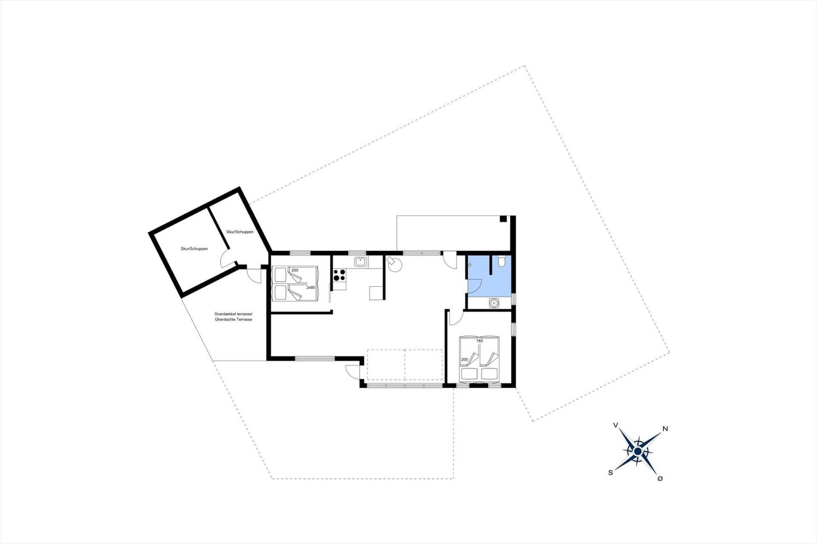 Funktionaler Grundriss mit Küche, Schlafzimmer, Bad und überdachter Terrasse.