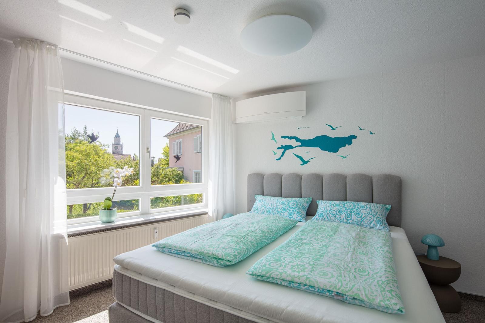 Schlafzimmer 2...