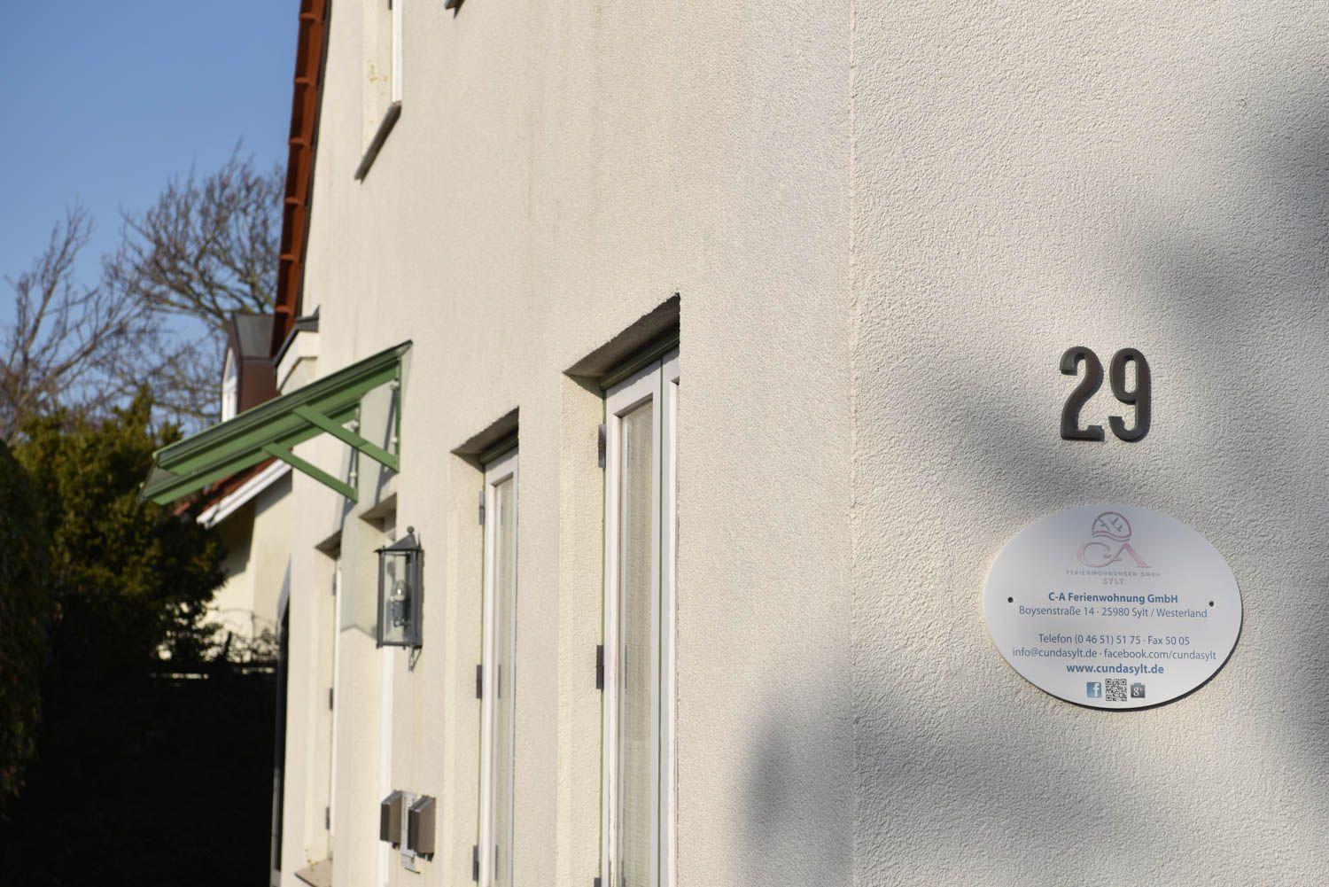 Ferienwohnung mit Hausnummer 29 an der Boysenstraße in Sylt.
