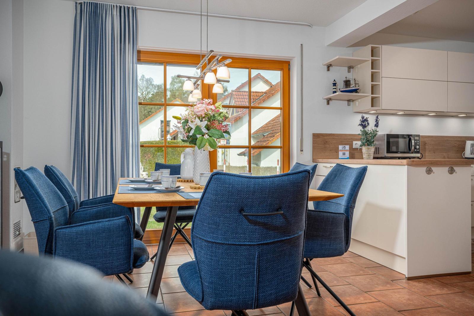 Essbereich im Wohnzimmer