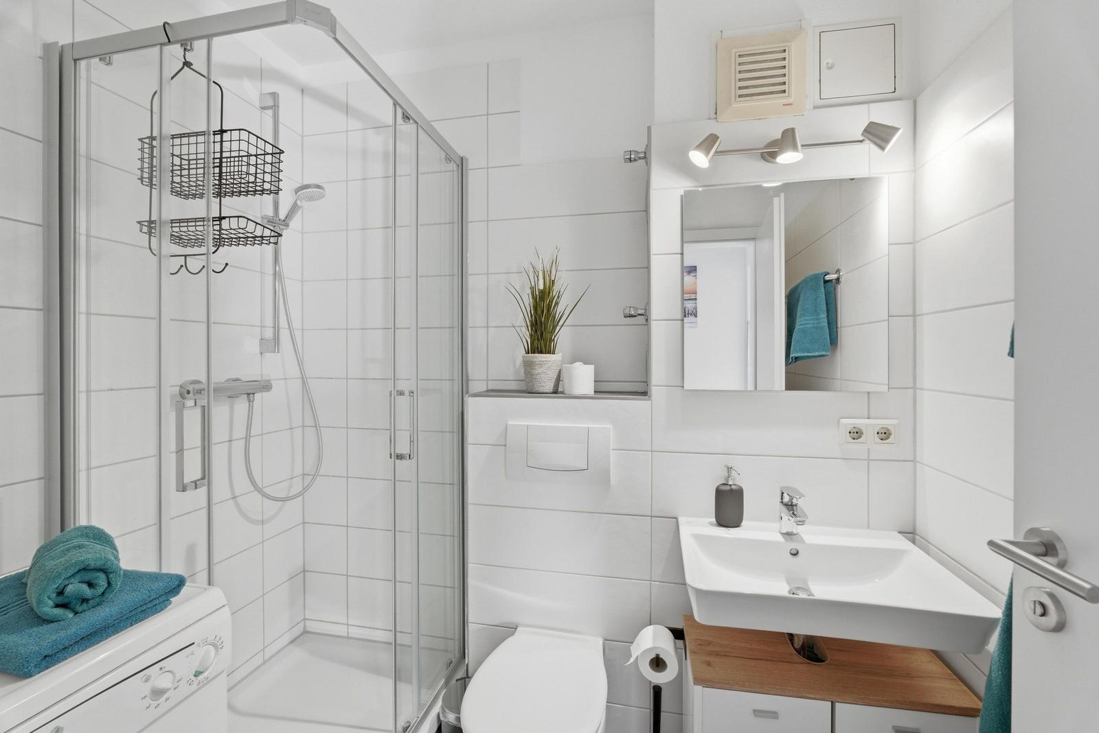 Badezimmer mit Dusche