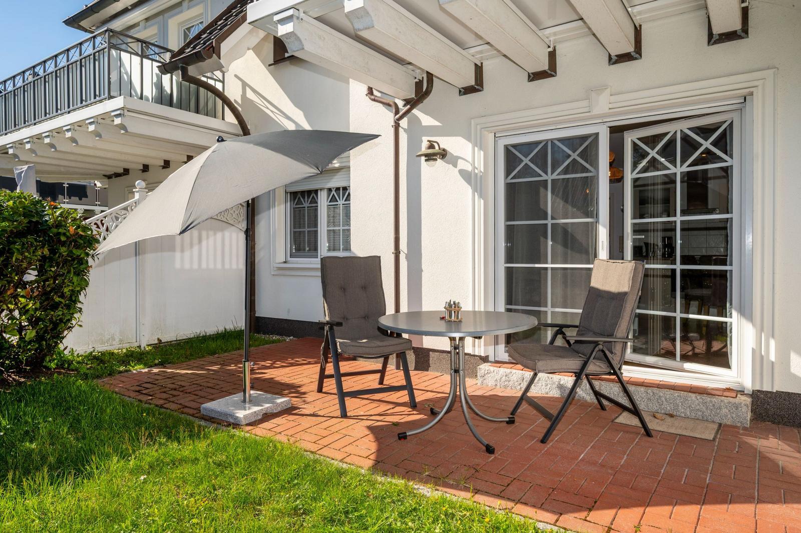 möblierte Südterrasse