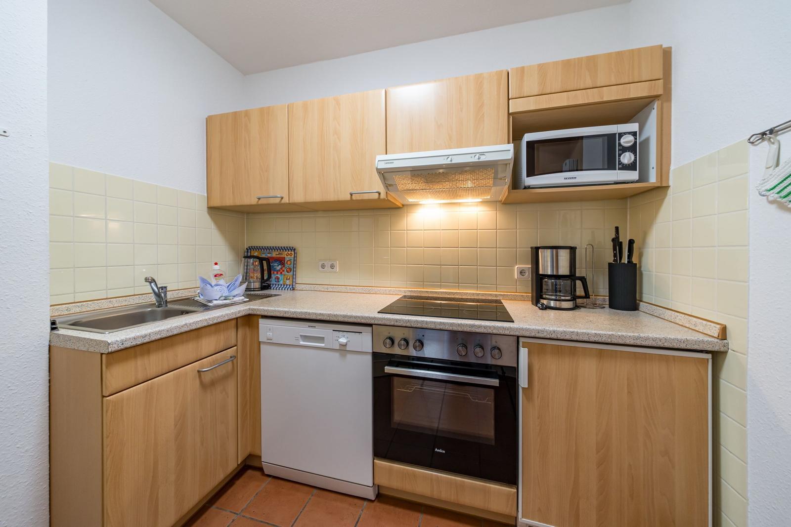 Küche mit Backofen im sihi220, Hus Inselkieker, Mellumweg 6b in Schillig