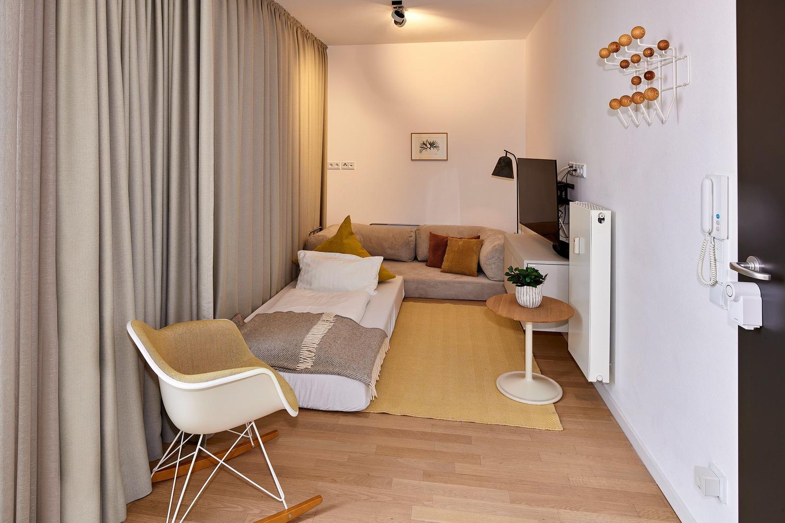 Einzelbett im Wohnbereich im lalo18, Hauptstraße 9, Lüttjeod Apartmentvilla 18 auf Langeoog