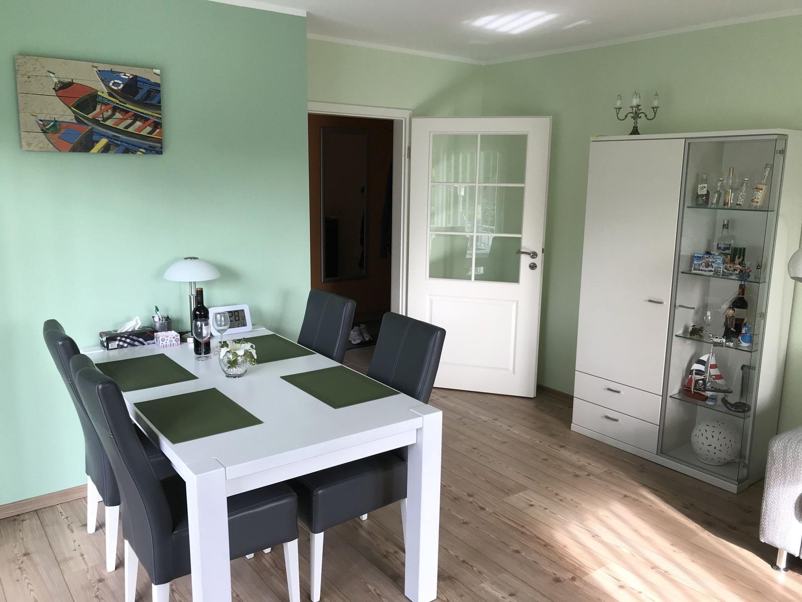 Essplatz im Wohnzimmer