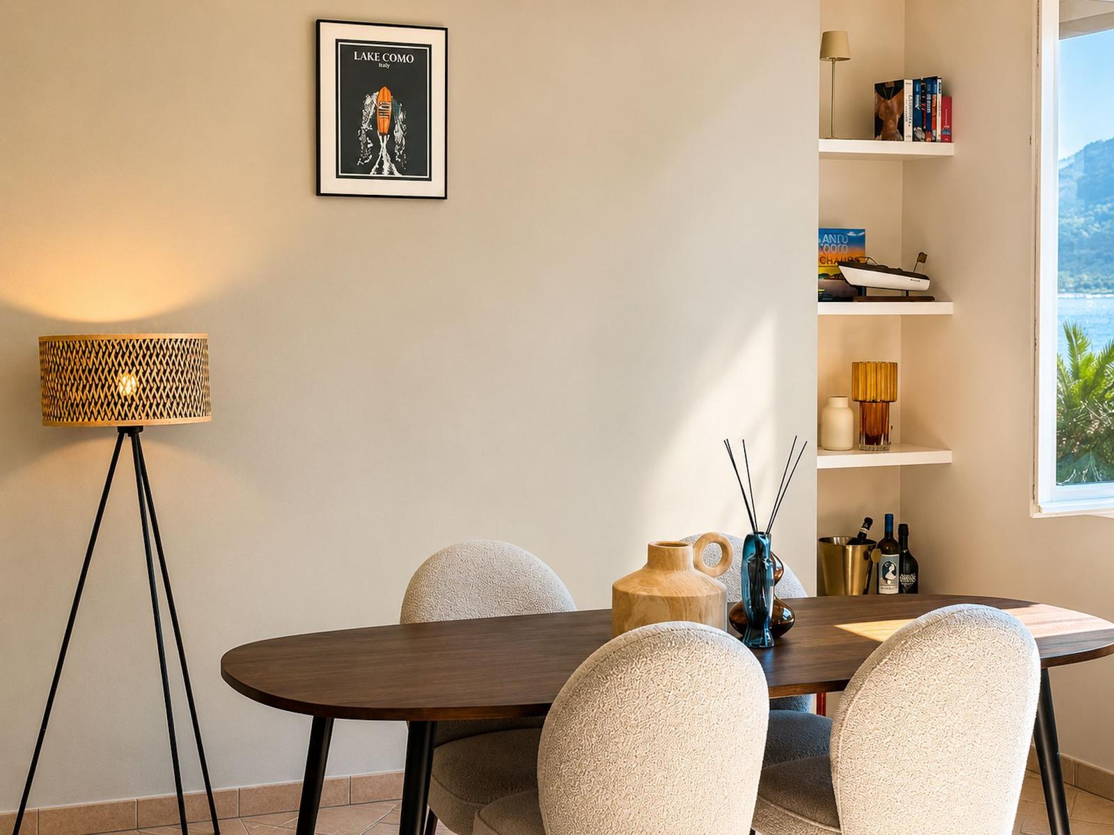 modernes Esszimmer