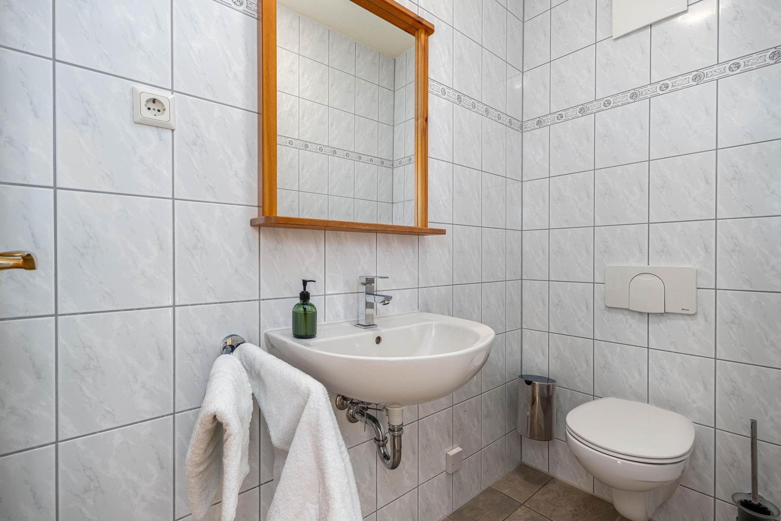 Bad mit WC (DG)