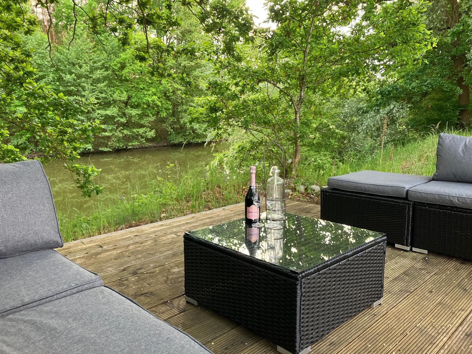FeHaus Lake Escape Terrasse