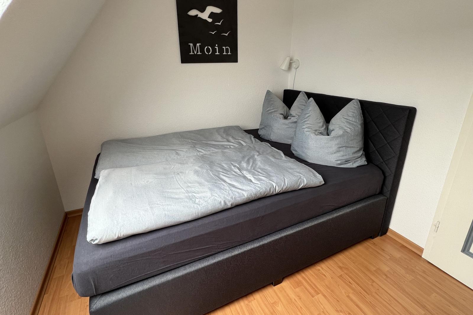 Schlafzimmer 2