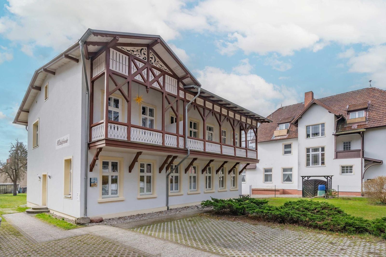 Fassade / Eingang