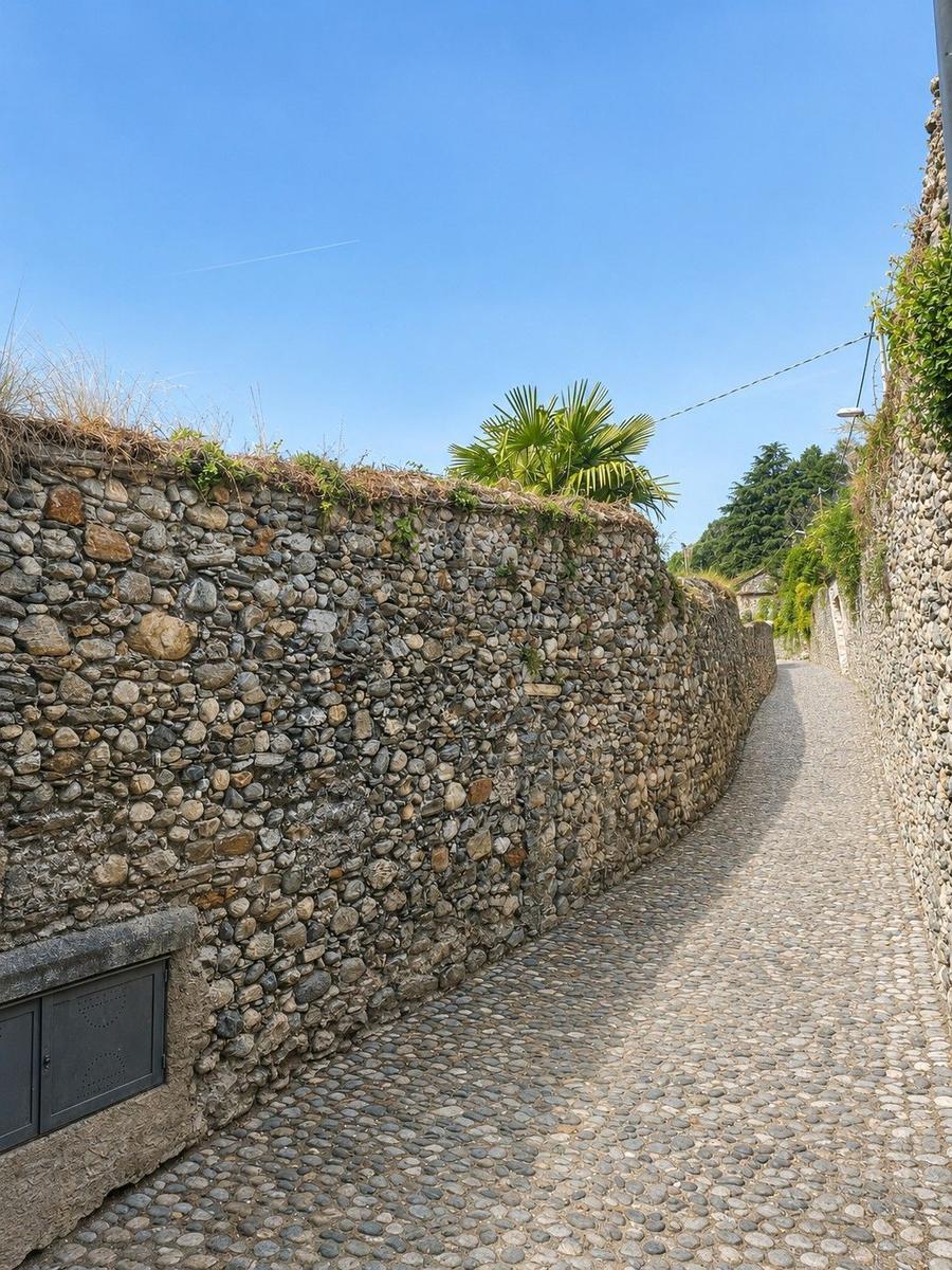 Decorative detail