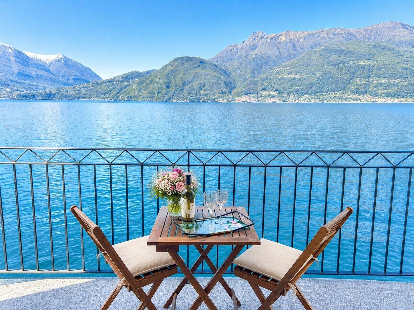 Balkon mit tollem Blick auf dem See
