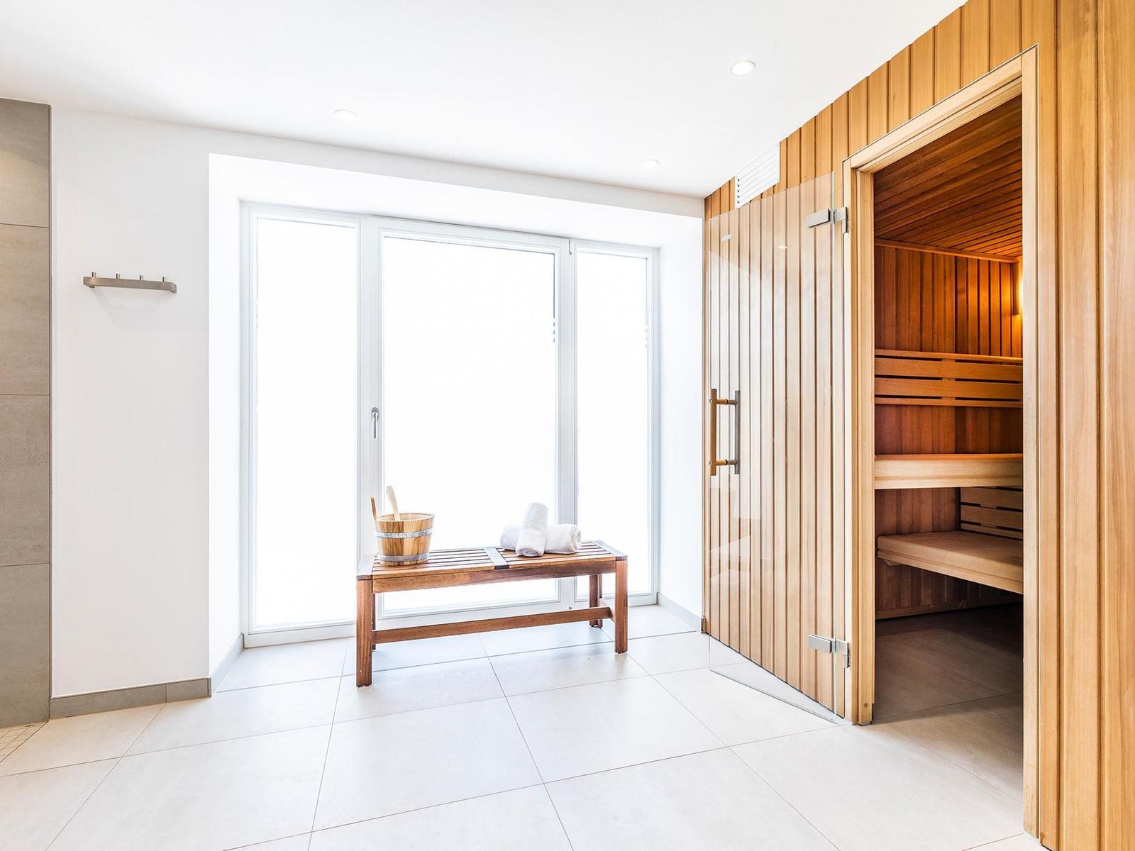Gemeinschafssauna: Sky-Sauna 5.OG (mit dazu gehöriger Rooftop-Terrasse)