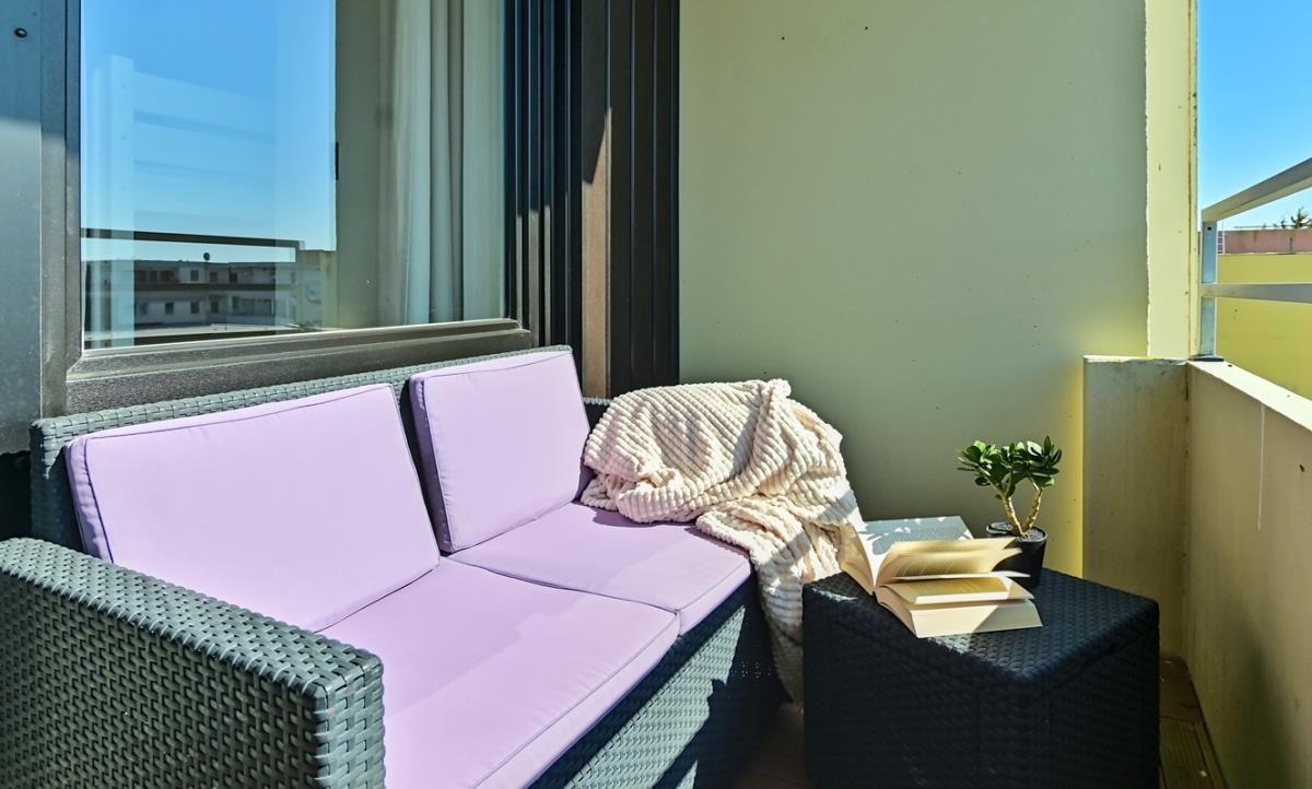 sonniger Balkon