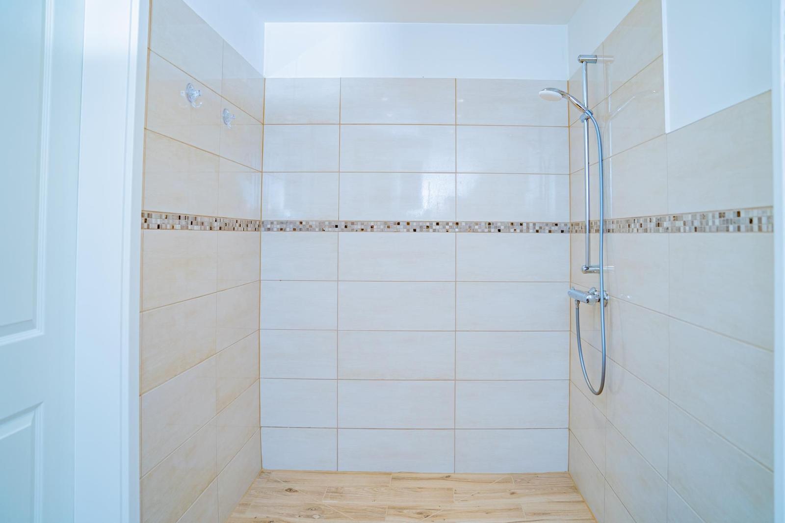 befahrbare Dusche