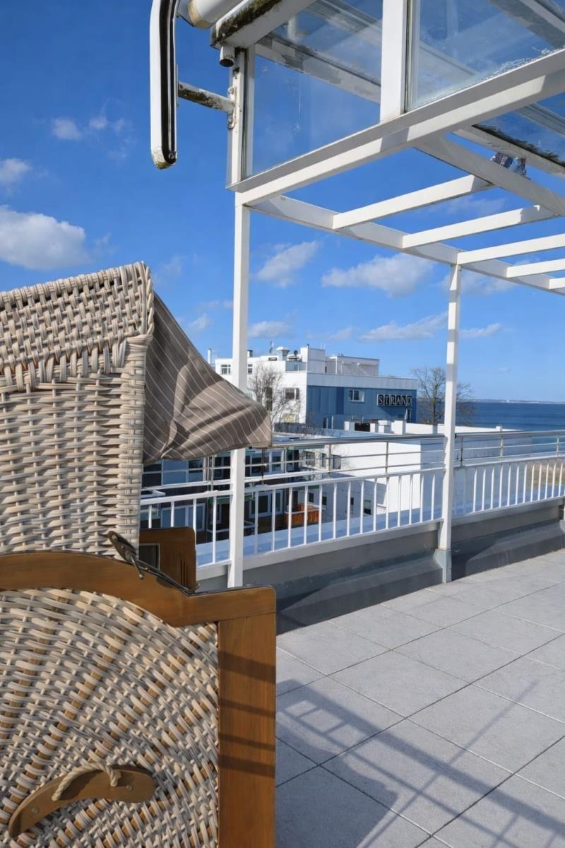 Dachterrasse mit Strandkorb