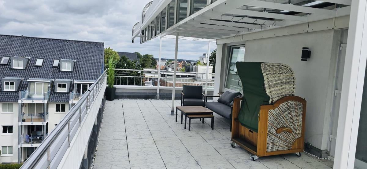 Dachterrasse mit Loungemöbel