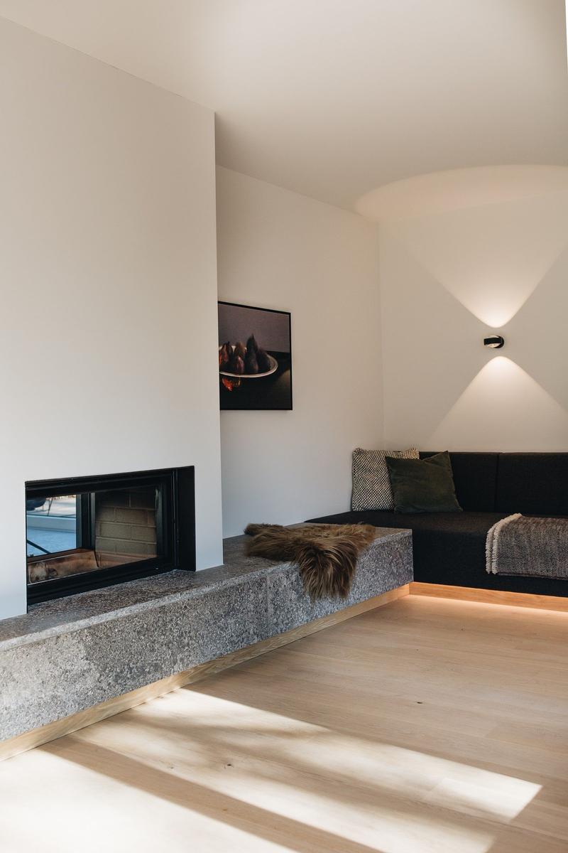 Kamin-/Ofen