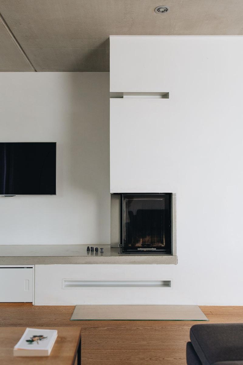 Kamin-/Ofen