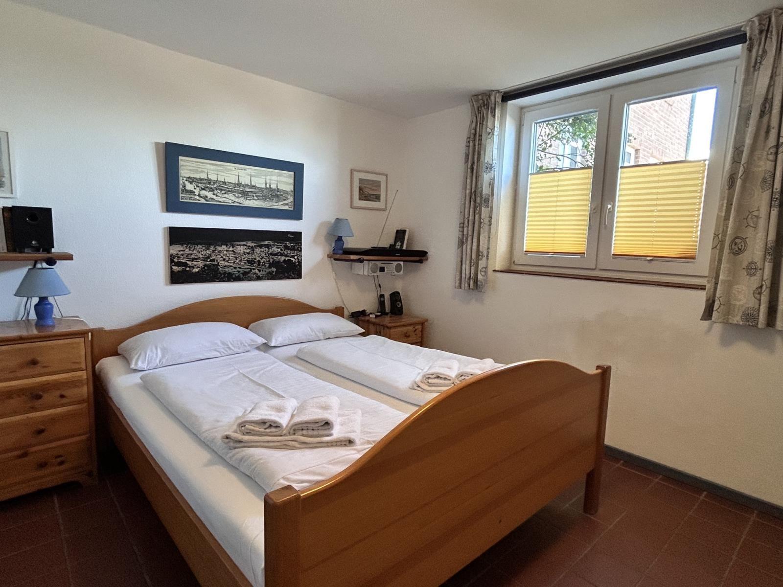 Schlafzimmer 2 im UG