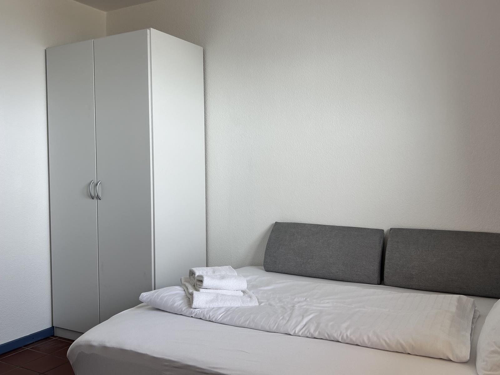 Schlafzimmer 1 im EG