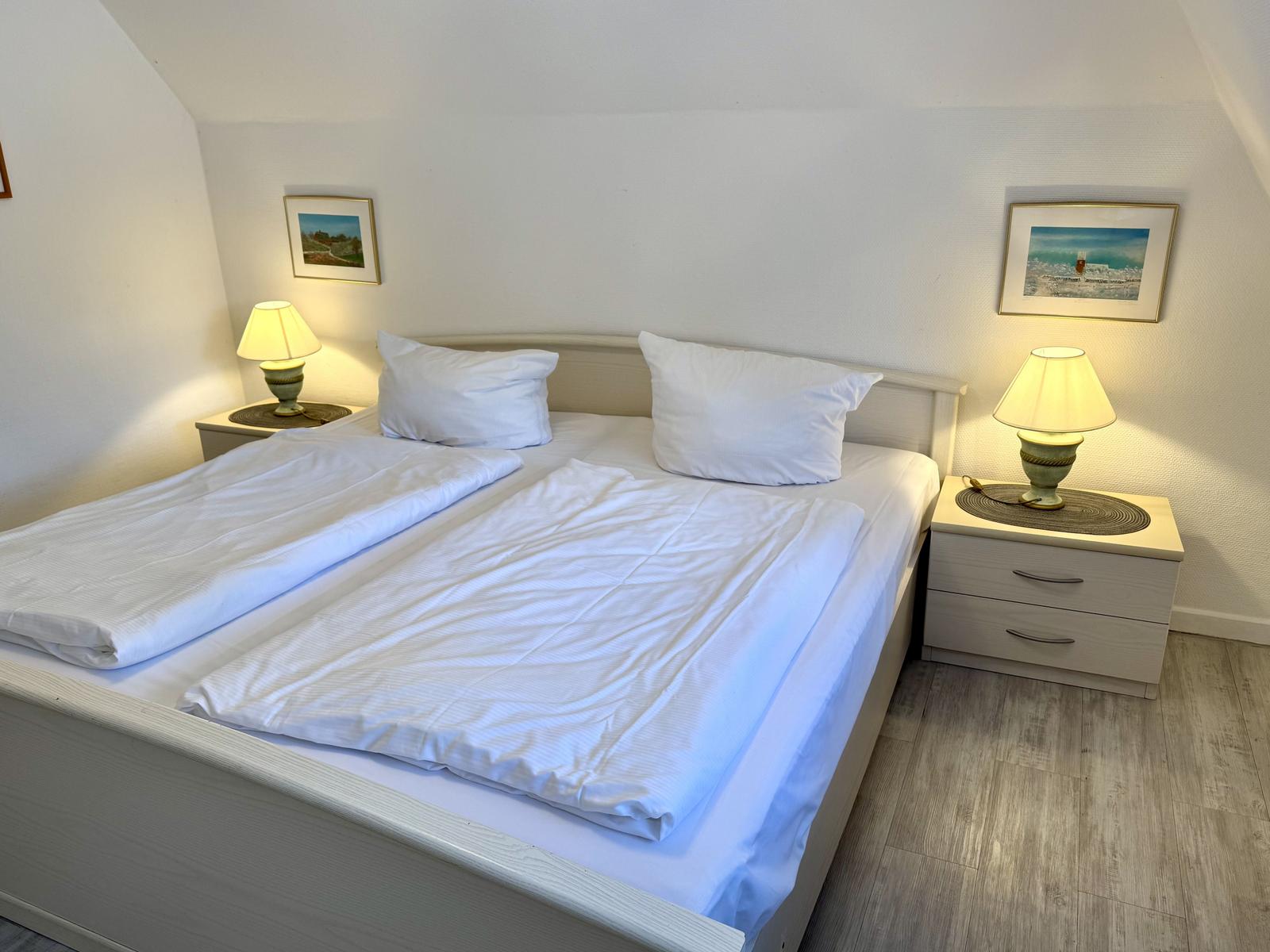 Doppelschlafzimmer (200x200 cm)