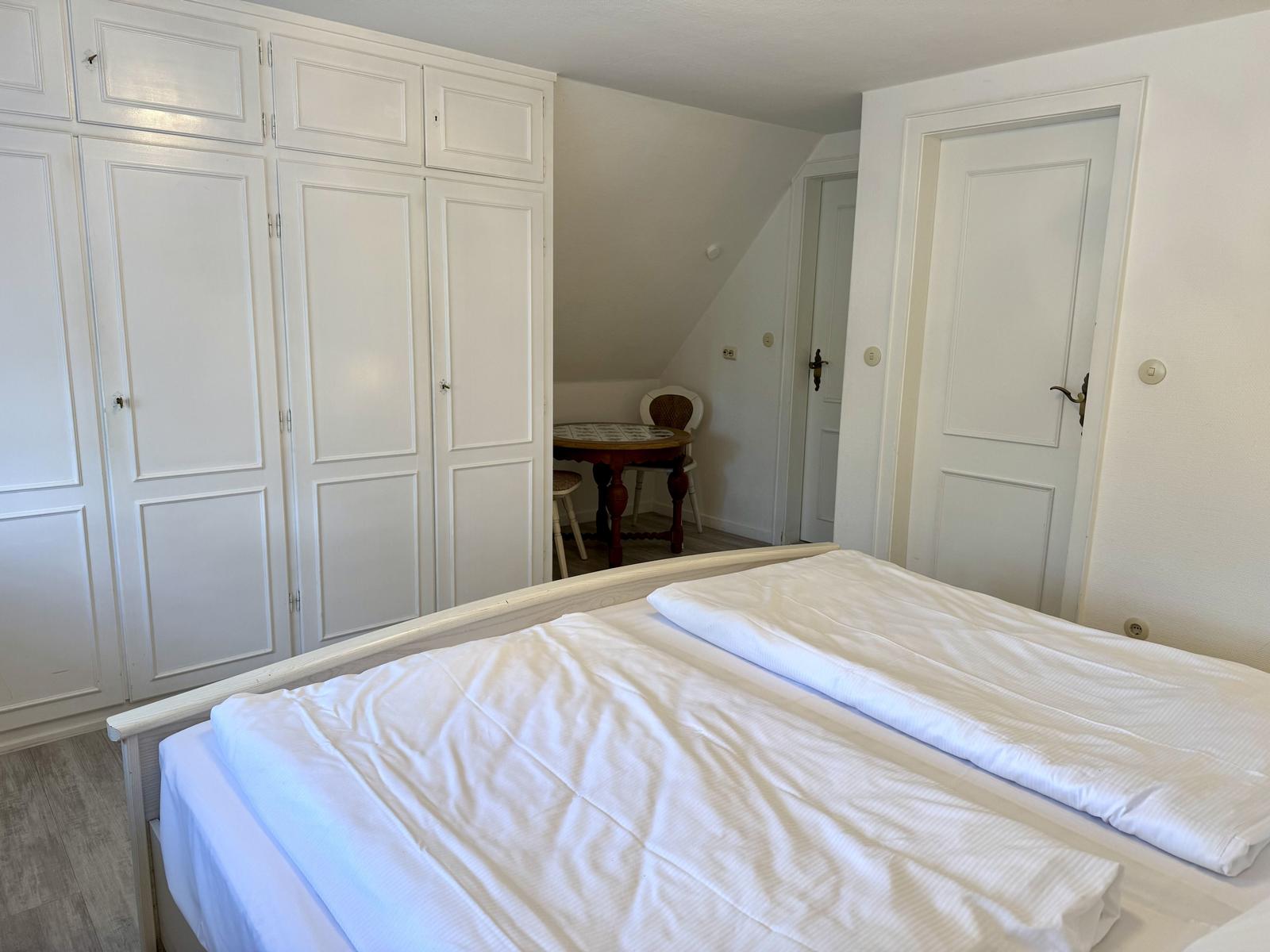 Doppelschlafzimmer (200x200 cm)