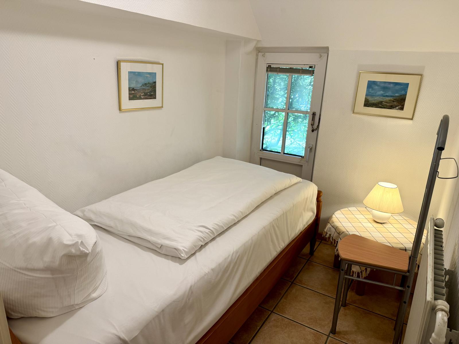 Schlafzimmer mit Einzelbett