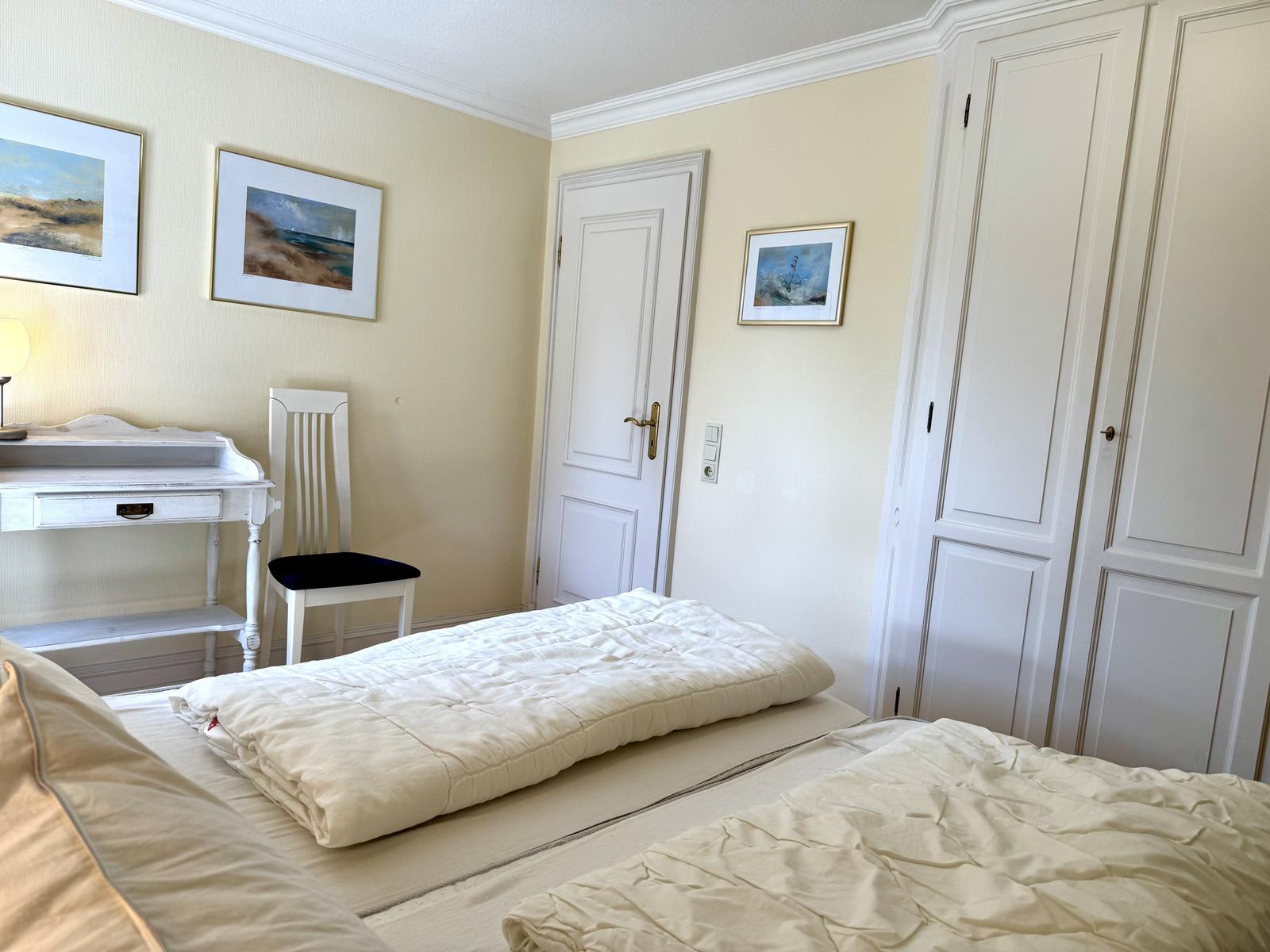 Doppelschlafzimmer (180x200 cm)