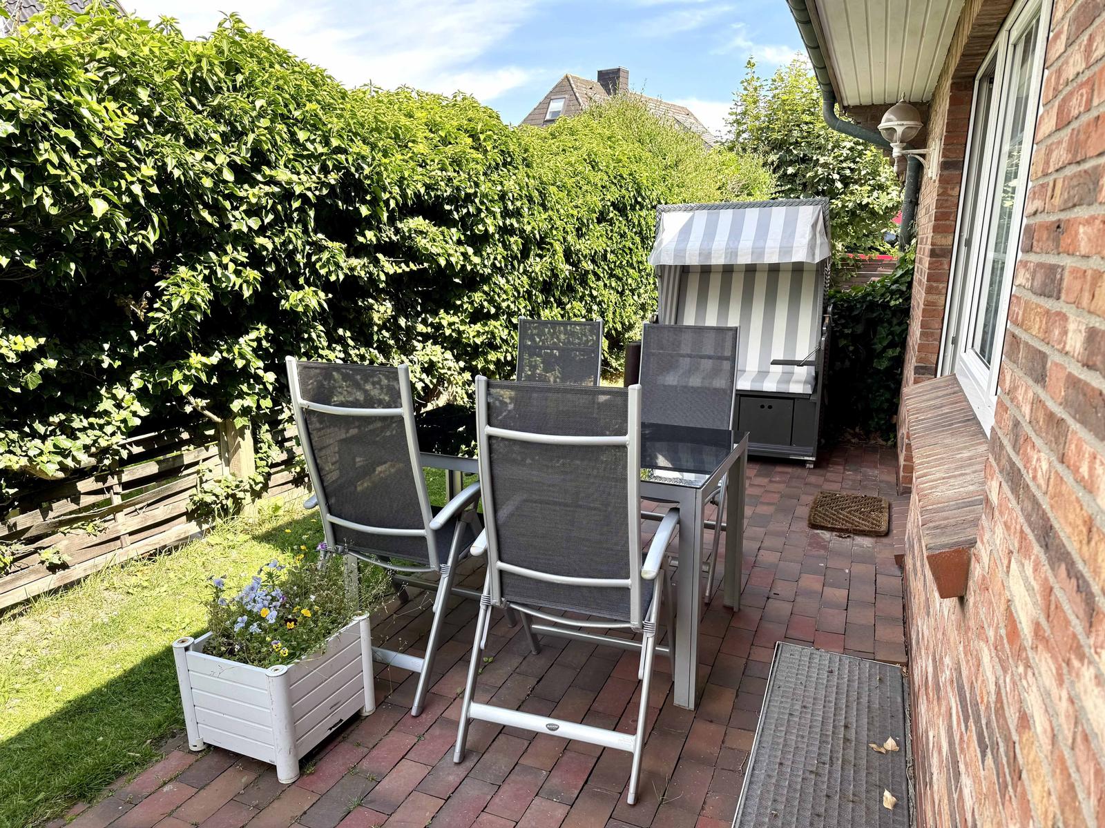 Möblierte Terrasse