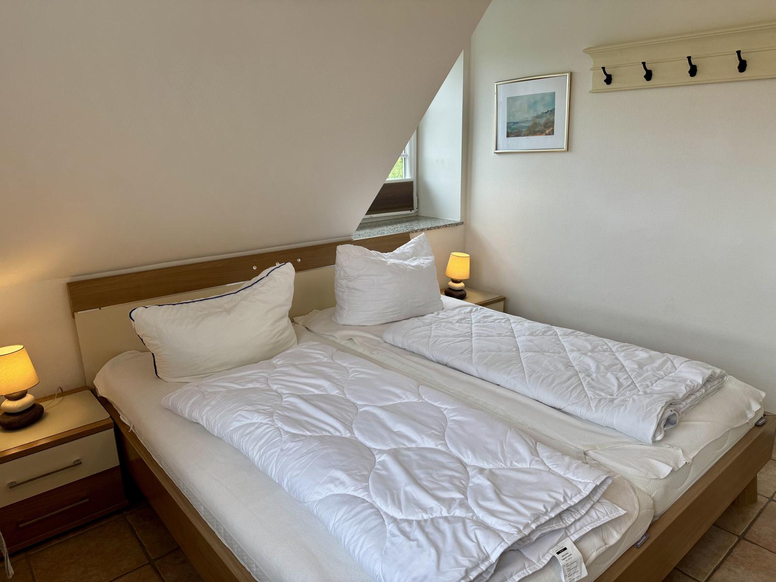 Doppelschlafzimmer (180x200 cm)