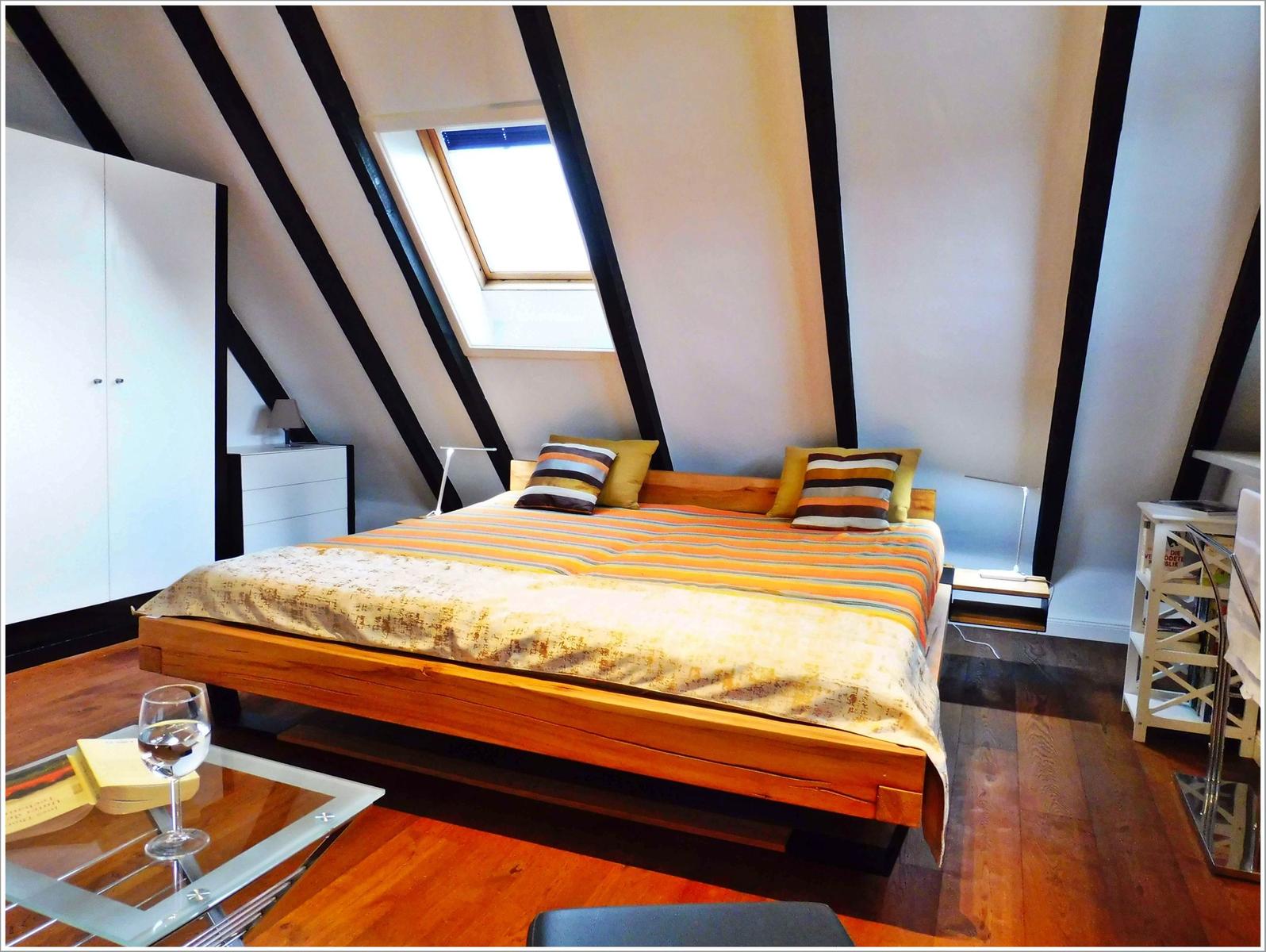 XXL-Bett