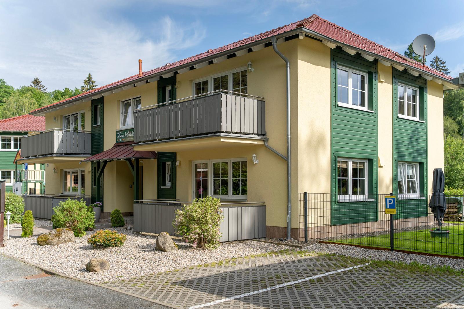 ...Häuser Kirchblick...