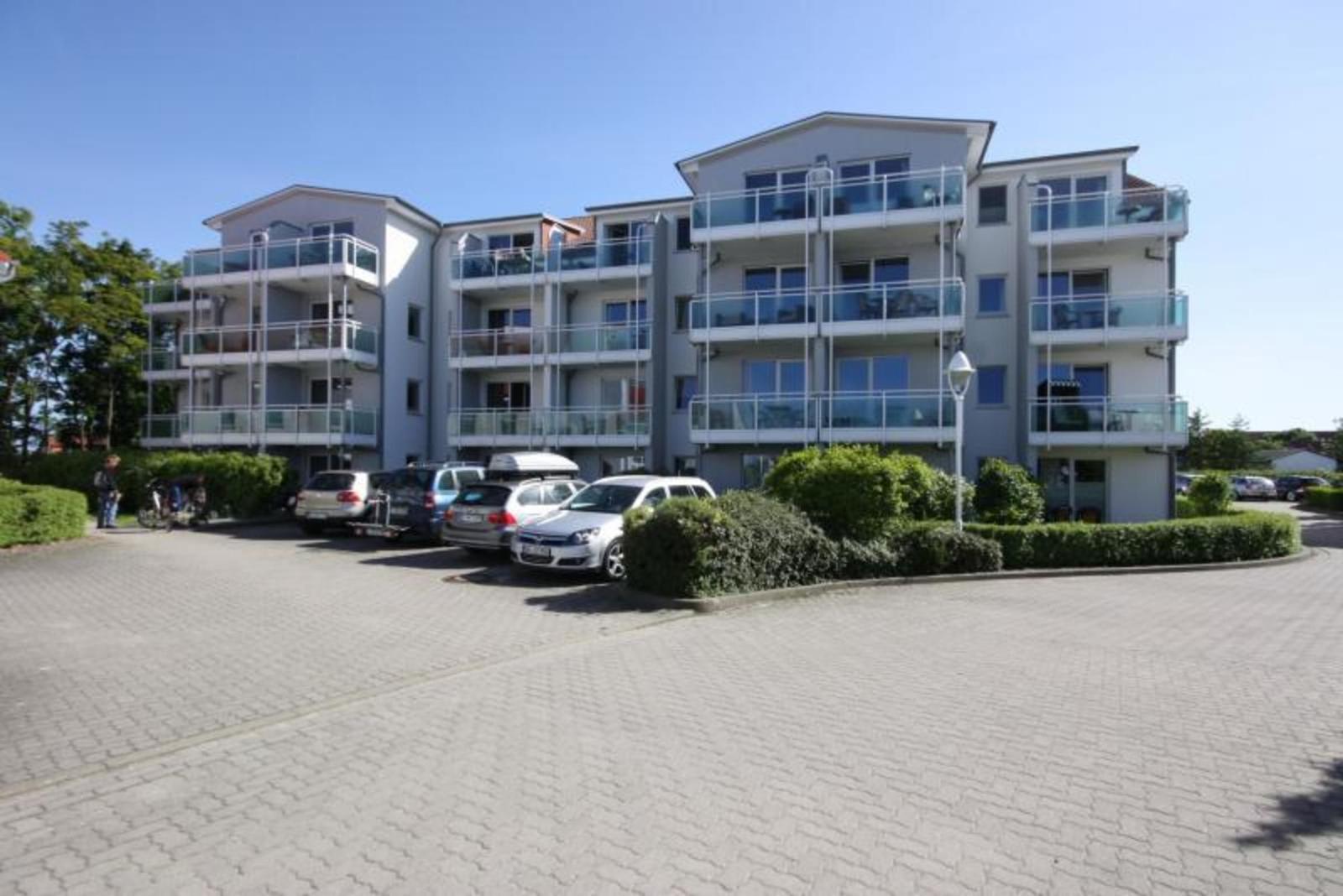 Haus 8